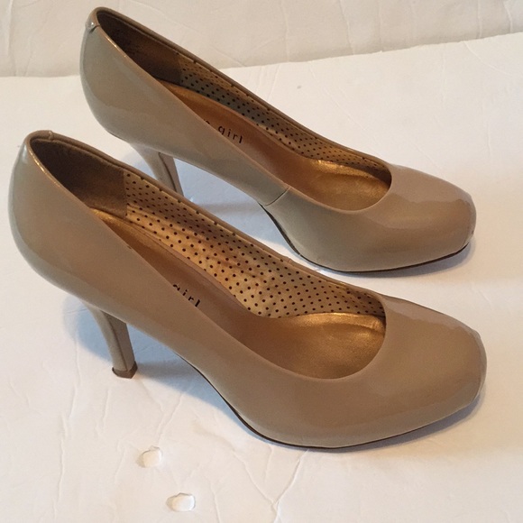 Madden Girl Nude heels Sz 6.5 - Picture 7 of 16